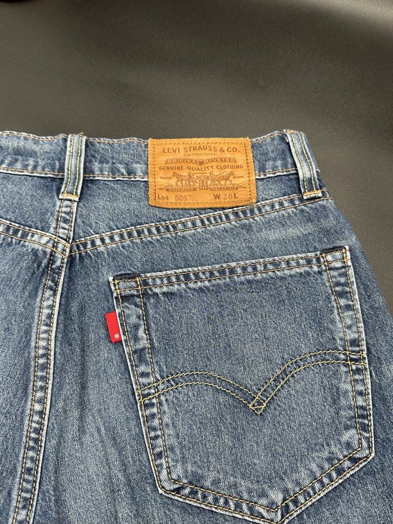 Levis 505 Denim Shorts (Category: Shorts) located in Baguio. Submitted by .daryl (Listing ID 1459828742, Image 3). Description: 28 waist 18 length .