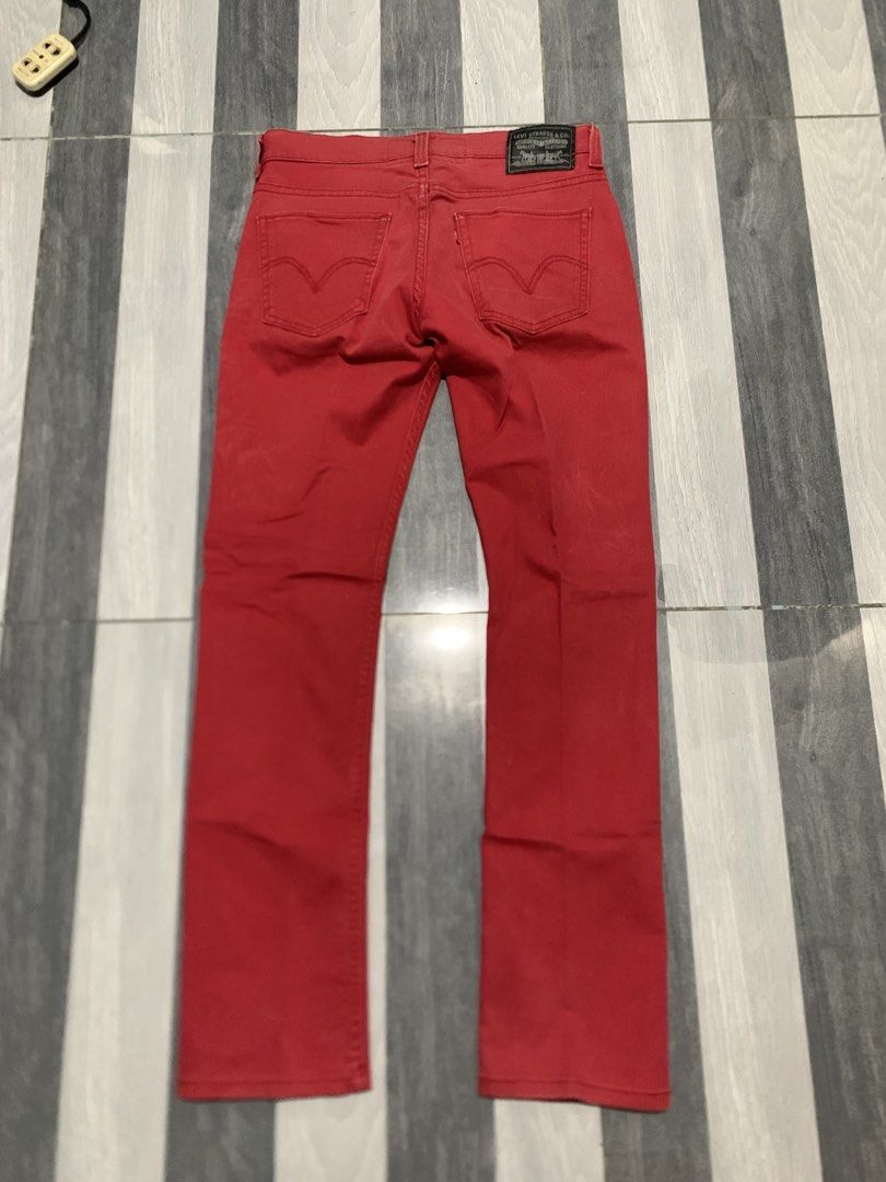 Levis 511 size 32 red (Category: Jeans) located in San Jose. Submitted by vedaniaarv64346 (Listing ID 1459701171, Image 1). Description: Size 32 Red rare color excellent condition .