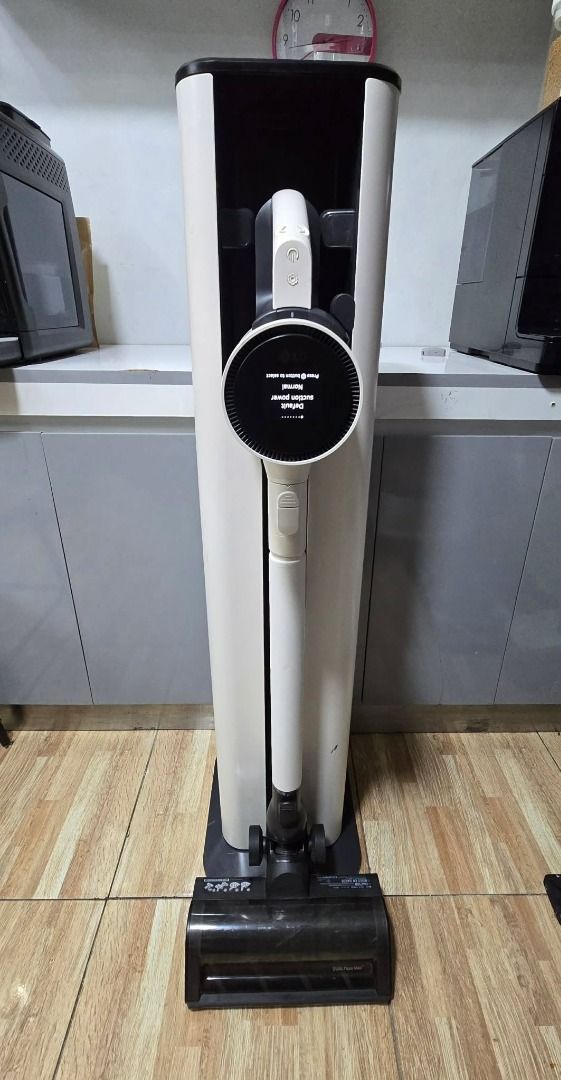 LG CordZero A9X Auto Emptying Vacuum Cleaner (Category: Vacuum Cleaner & Housekeeping) located in Rizal. Submitted by joan5505 (Listing ID 1459709437, Image 1). Description: LG CordZero A9X Auto Emptying Vacuum Cleaner Australian mall pull out Used as demo unit Inclusion 1 dual roller 1 pet hair roller 2 attachment No issue 20k .