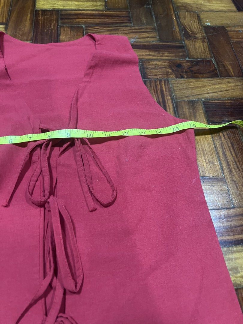 Linen Front Tie Top (Category: Others Tops) located in Quezon City. Submitted by chloe_declutter (Listing ID 1459775449, Image 2). Description: Open to pickup/j&t delivery Cubao QC location Still available 9/26 Code: Teal Box.