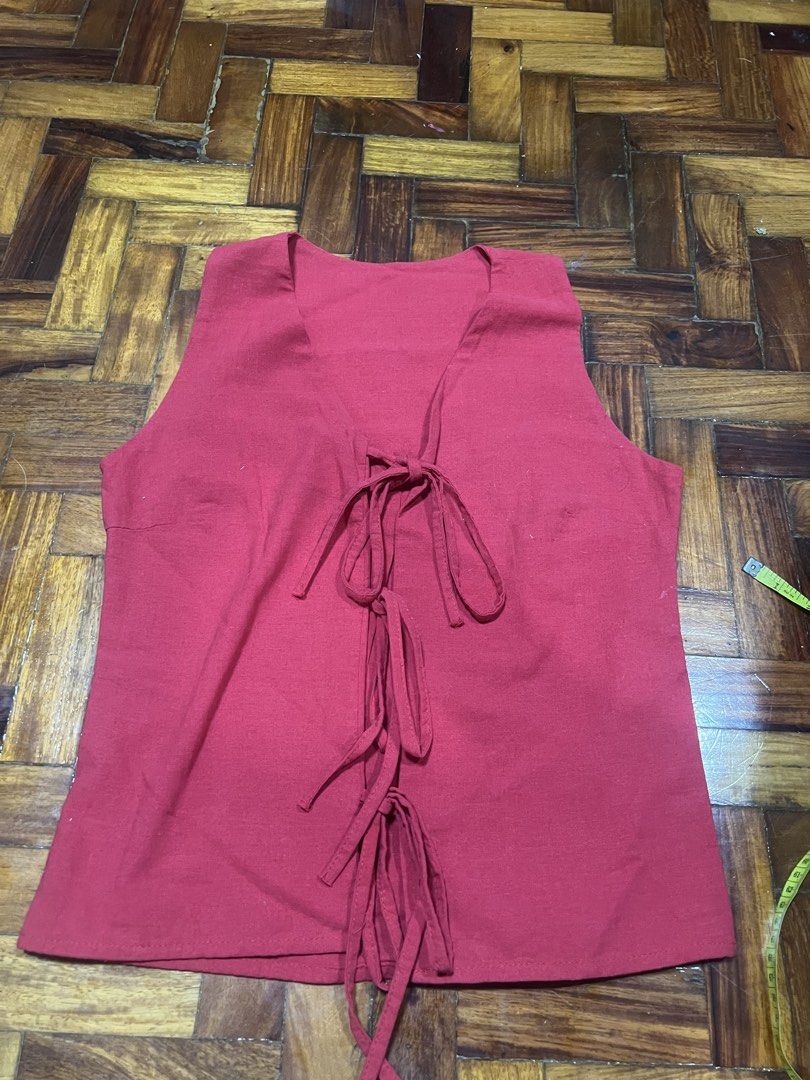 Linen Front Tie Top (Category: Others Tops) located in Quezon City. Submitted by chloe_declutter (Listing ID 1459775449, Image 1). Description: Open to pickup/j&t delivery Cubao QC location Still available 9/26 Code: Teal Box.