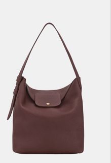 (Category: ) located in . Submitted by livechic (Listing ID 1459727118, Image 1). Description: .