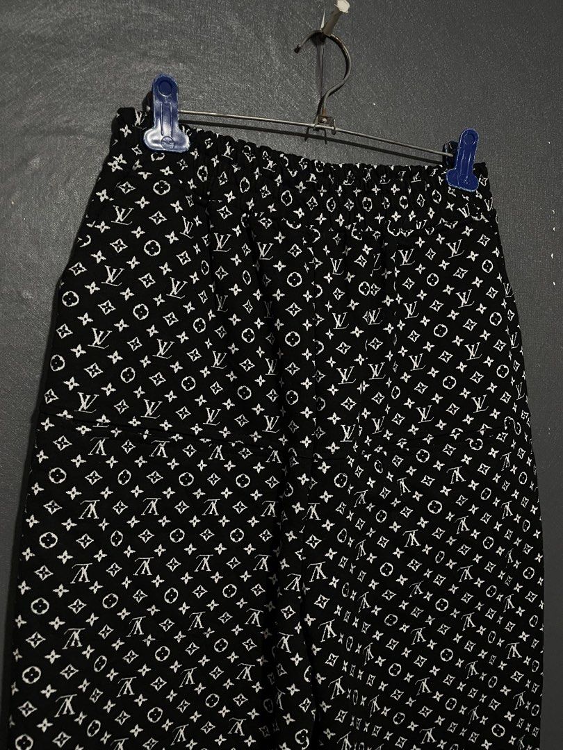 Louis Vuitton 6-Pocket Monogram Pants (Straight Cut) (Category: Joggers) located in Manila. Submitted by claii_collection (Listing ID 1459828502, Image 2). Description: Louis Vuitton 6-Pocket Monogram Pants (Straight Cut) - 24-32x32 - Excellent Condition - LV Monogram Only.