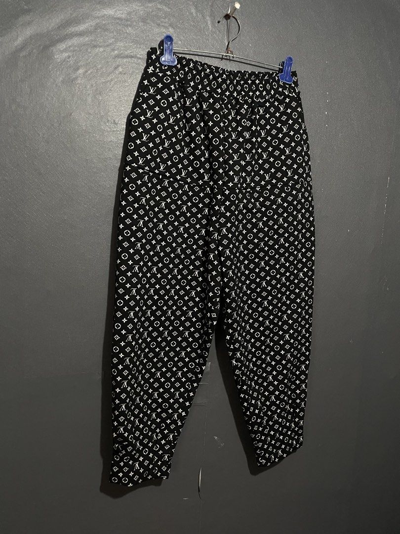 Louis Vuitton 6-Pocket Monogram Pants (Straight Cut) (Category: Joggers) located in Manila. Submitted by claii_collection (Listing ID 1459828502, Image 1). Description: Louis Vuitton 6-Pocket Monogram Pants (Straight Cut) - 24-32x32 - Excellent Condition - LV Monogram Only.