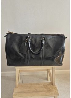 (Category: ) located in . Submitted by preloved.by.clau (Listing ID 1459825660, Image 1). Description: .