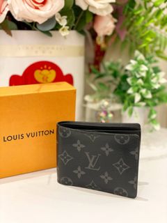(Category: ) located in . Submitted by luxshare_preloved_ (Listing ID 1459814264, Image 1). Description: .