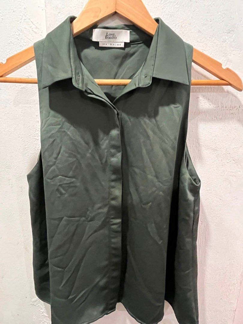 Love Bonito Sleeveless Collared Polo (Category: Shirts) located in Del Monte. Submitted by my.personal.picks (Listing ID 1459825251, Image 1). Description: Love Bonito Authentic Sleeveless Button Down Polo Size M SF c/o buyer .