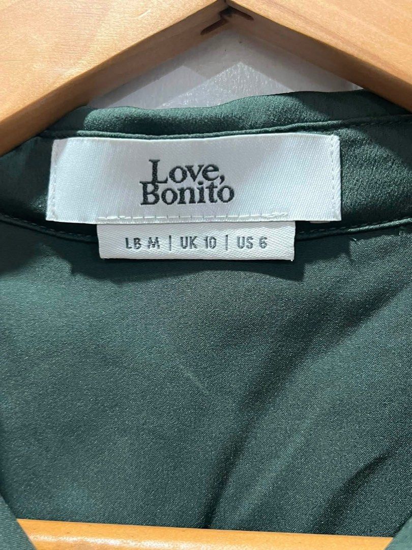Love Bonito Sleeveless Collared Polo (Category: Shirts) located in Del Monte. Submitted by my.personal.picks (Listing ID 1459825251, Image 2). Description: Love Bonito Authentic Sleeveless Button Down Polo Size M SF c/o buyer .