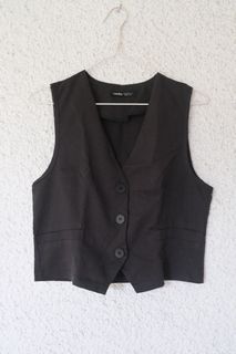 (Category: ) located in . Submitted by kccloset_ (Listing ID 1459801764, Image 1). Description: .