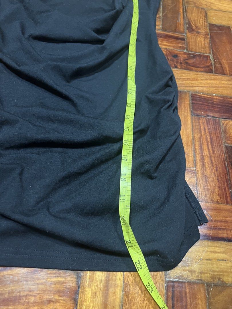 Lovito Cowl Neck Top - Medium (Category: Others Tops) located in Quezon City. Submitted by chloe_declutter (Listing ID 1459761886, Image 3). Description: Open to pickup/j&t delivery Cubao QC location Still available 9/26 Code: Teal Box.