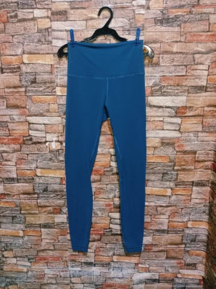 Lululemon Align High-Rise Leggings Teal ( dot 4) (Category: Activewear) located in Arayat. Submitted by keenwolf-a7b5 (Listing ID 1459782935, Image 2). Description: - Brand: Lululemon - Style: Align High-Rise Leggings - Color: Teal - Fabric: Super soft and comfortable - Fit: High-rise - Features: V-waistband detail at the back - Best for: Yoga, everyday wear - Condition: Pre-loved, selling because they don't fit anymore.