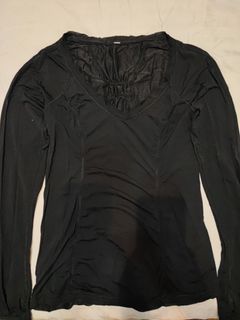 (Category: ) located in . Submitted by wardrobe14 (Listing ID 1459858793, Image 1). Description: .