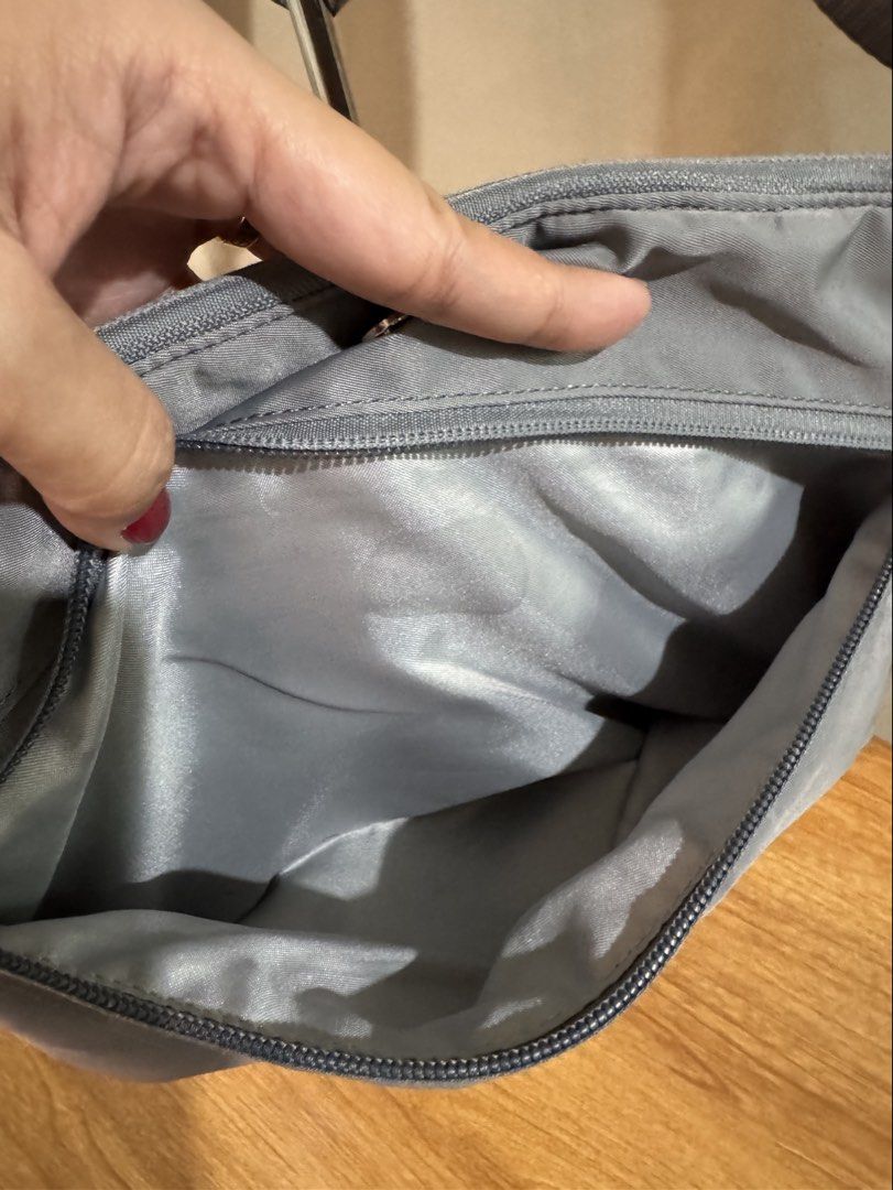 lululemon New Parent Backpack 17L Removable Crossbody Pouch (Category: Cross-body Bags) located in Quezon City. Submitted by areux (Listing ID 1459776220, Image 3). Description: This is the pouch that comes with the New Parent Backpack. The pouch is actually very useful on its own, even if you don’t use it as part of the diaper bag. Great for travel, errands, shopping or everyday use. Surprisingly spacious for a small bag. I used to carry small w