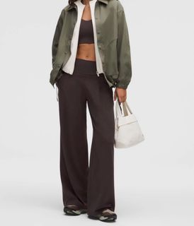 (Category: ) located in . Submitted by clothedbyaya (Listing ID 1459855915, Image 1). Description: .