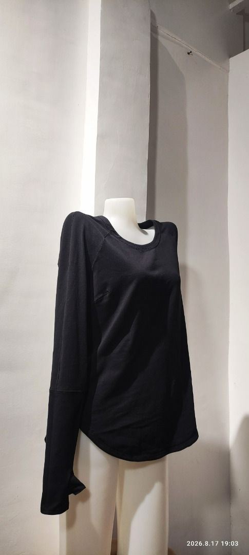 Lululemon (size 8) Long Sleeve (Category: Activewear) located in Calamba. Submitted by lulu.thrift.finds (Listing ID 1459731266, Image 2). Description: Lululemon Size 8 Long Sleeve No discount for single items. Can give a little discount for multiple-item purchases. Kindly check my store, selling all lulu :) Items will only be reserved for 1 day, will be open to other offers after that First to pay basis Payment via GCash only Shipped thru Jnt wi
