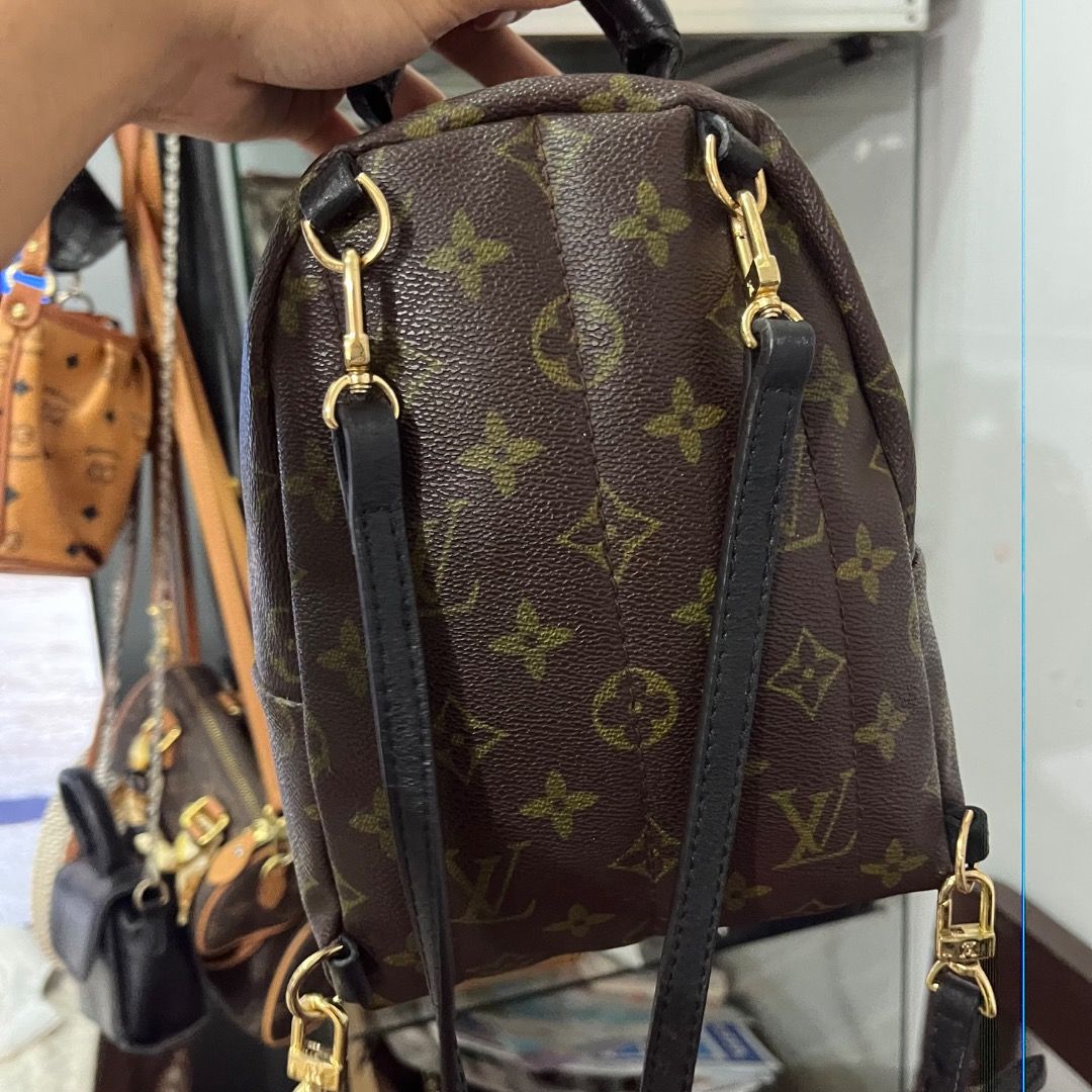 LV Palmspring (Category: Luxury Bags & Wallets) located in Caloocan City. Submitted by kathkoleksyon (Listing ID 1459888768, Image 3). Description: .