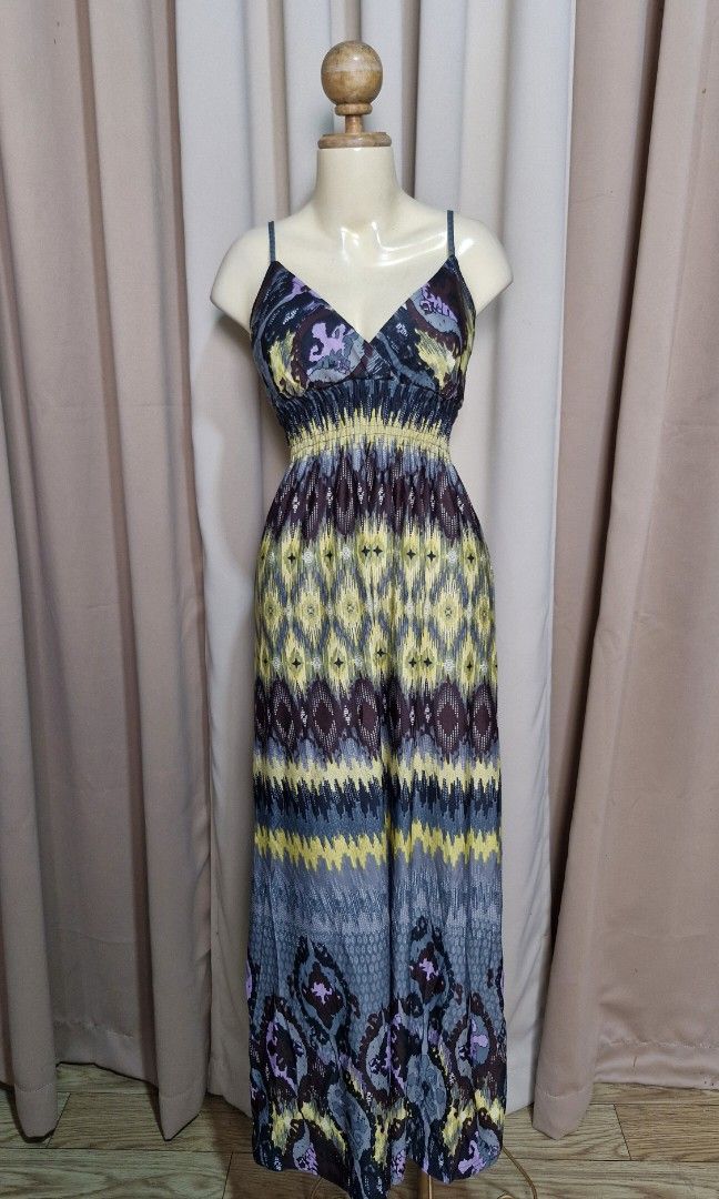 M: Dress (Category: Dresses) located in Calabanga. Submitted by deniseallyson (Listing ID 1459845618, Image 1). Description: .