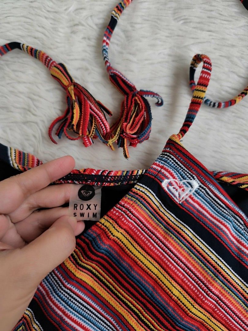 (M) Roxy Swimsuit (Category: Bikinis & Swimsuits) located in Paranaque City. Submitted by sl_shop05 (Listing ID 1459738745, Image 3). Description: 🔅𝐒𝐔𝐏𝐄𝐑 𝐆𝐀𝐍𝐃𝐀 𝐍𝐈𝐓𝐎🔅 🌻Like New🌻 ✨Brand: ROXY ➡️Padded 🌼Size: Medium 🅑🅐🅢🅘🅒 🅡🅤🅛🅔🅢 ⚡️𝚂𝚎𝚝𝚝𝚕𝚎 𝚢𝚘𝚞𝚛 𝚙𝚊𝚢𝚖𝚎𝚗𝚝 𝚘𝚗 𝚝𝚒𝚖𝚎 ⚡️𝙽𝚘 𝚁𝚎𝚝𝚞𝚛𝚗, 𝙽𝚘 𝙴𝚡𝚌𝚑𝚊𝚗𝚐𝚎. ⚡𝙽𝚘 𝙲𝚊𝚗𝚌𝚎𝚕𝚕𝚊𝚝𝚒𝚘𝚗 𝚘𝚏 𝙾𝚛𝚍𝚎𝚛. ⚡️𝚈𝚘𝚞𝚛 𝚂𝚒𝚣𝚎 𝚢𝚘𝚞𝚛 𝚛𝚎𝚜𝚙𝚘𝚗𝚜𝚒𝚋𝚒𝚕