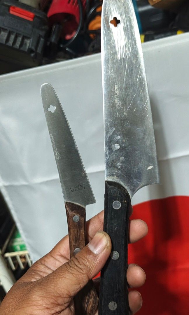 Mac 2pcs (Category: Knives & Chopping Boards) located in Polomolok. Submitted by dkljapansurplus (Listing ID 1459808255, Image 2). Description: Mac 2pcs as is condition.