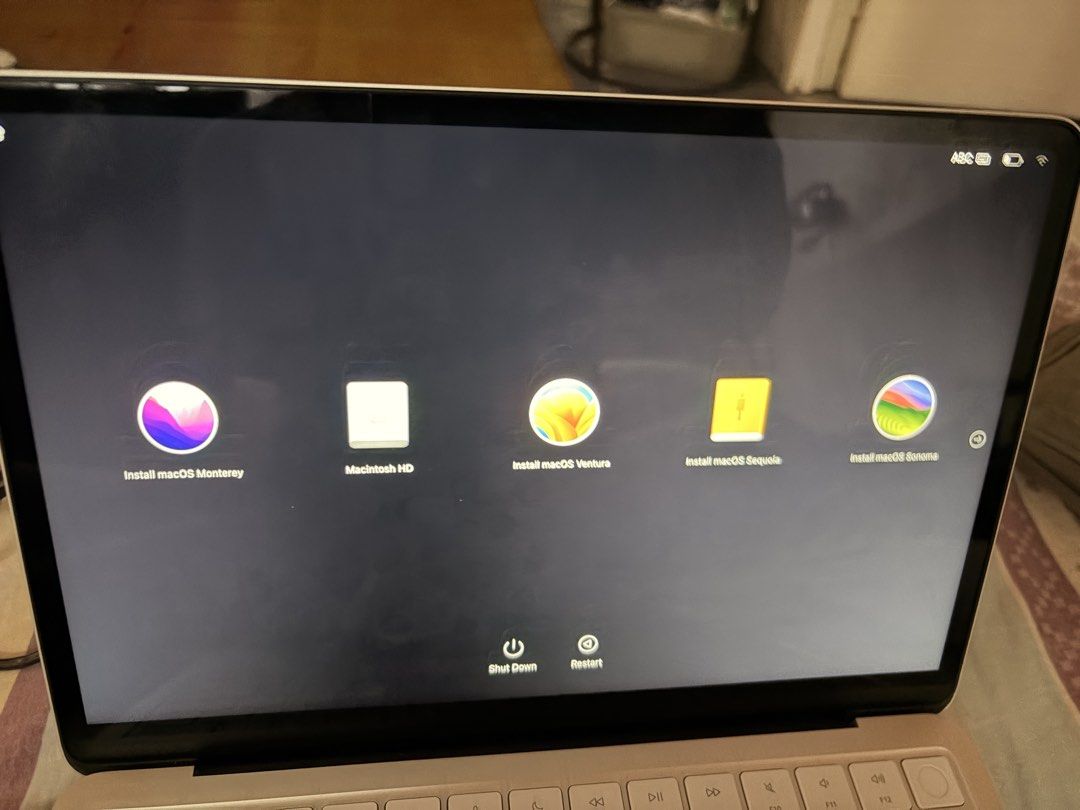 OSX and MacOS X bootable Drive (Category: Laptops & Notebooks) located in Cainta. Submitted by 3m.online.store (Listing ID 1459896564, Image 2). Description: For sale: OSX and MacOS X Bootable Drive OS X and MacOS Version: MacOS Sonoma MacOS Sequoia MacOS Ventura MacOS Monterey: 12.0 MacOS Big Sur: 11.0 MacOS Catalina: 10.15 MacOS Mojave: 10.14 MacOS High Sierra: 10.13 MacOS Sierra: 10.12 OS X El Capitan: 10.11 OS X Yosemite: 10.10 OS X Mavericks