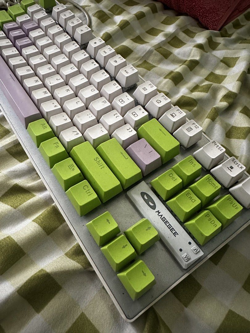 MageGee Mechanical Keyboard (Category: Computer Keyboard) located in Makati City. Submitted by starsiiii (Listing ID 1459722649, Image 3). Description: - MageGee Mechanical Keyboard - NON SWAPPABLE (BLUE) - Reliable wired USB connection - Perfect for both gaming and everyday typing - Shows some light wear on keycaps will include original white keycaps when bought - ALL KEYS WORKING -NO ISSUES (needs clean up lang) -RFS: extra keyboard.