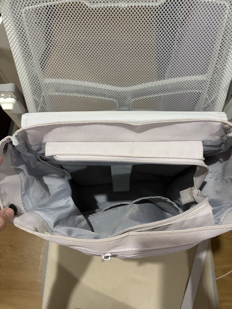 MAH Young Light Grey Laptop Bag Backpack (Category: Backpacks) located in Quezon City. Submitted by amfpreloved (Listing ID 1459780592, Image 3). Description: - Large Size, fits 15.6” laptop - Grey and Light Purple color RFS: Bought a new work bag. :).