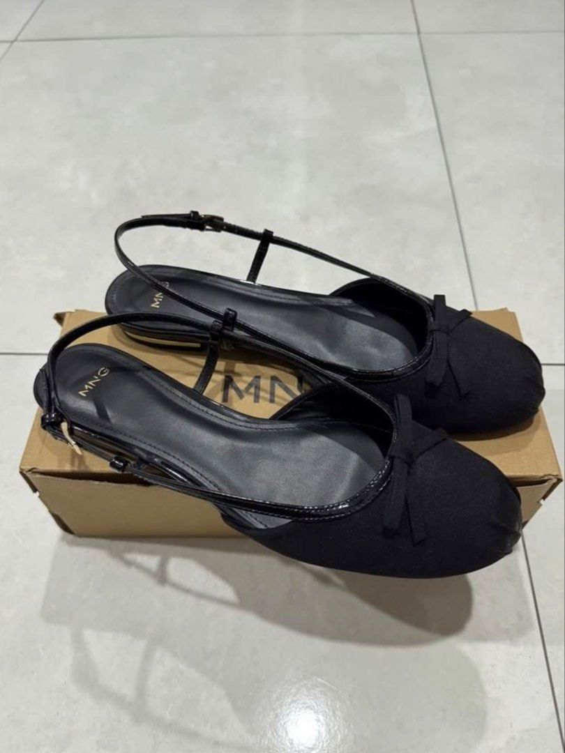 Mango Sling Back Shoes (Category: Sandals) located in Pasig City. Submitted by anabanana3 (Listing ID 1459778974, Image 2). Description: .