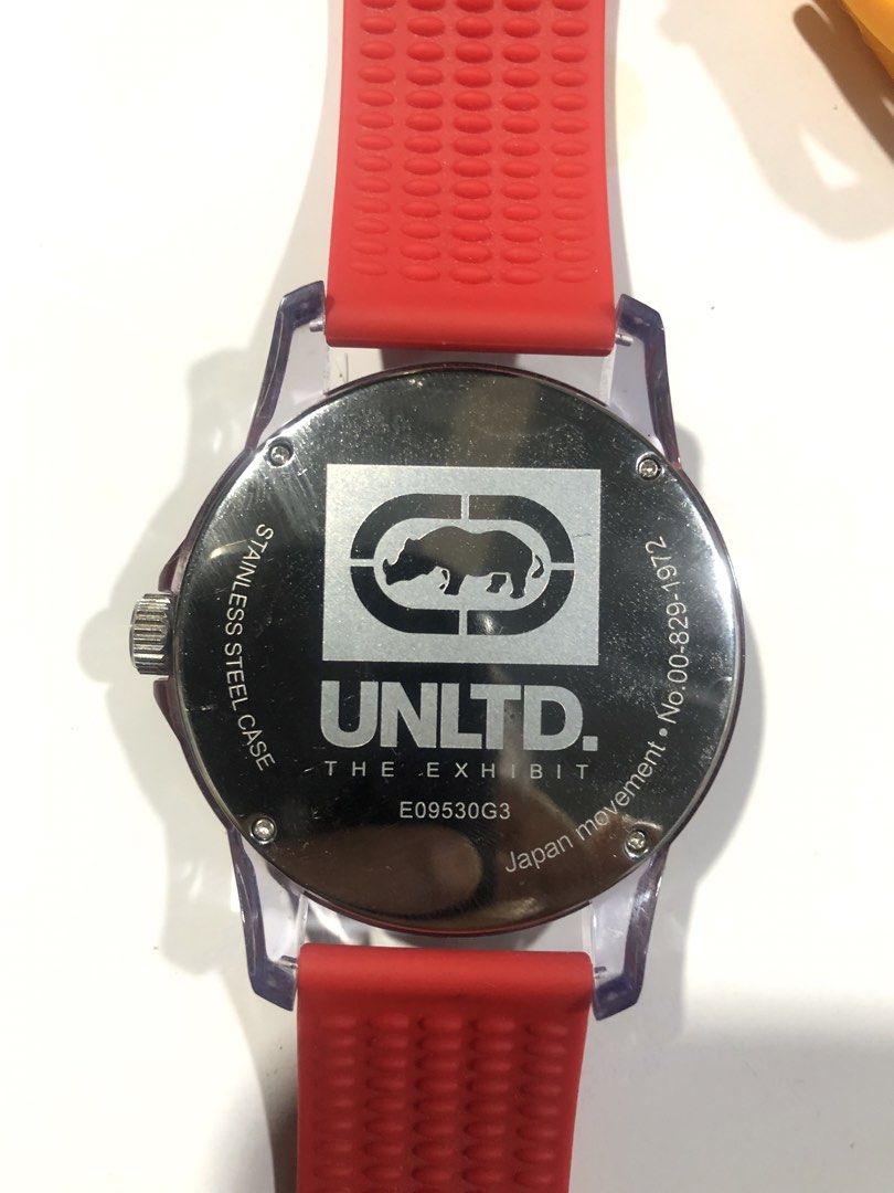 Marc Ecko Unlimited The Exhibit (Category: Men's Watches) located in Imus. Submitted by verjel-31076 (Listing ID 1459844727, Image 3). Description: working with box from Us.