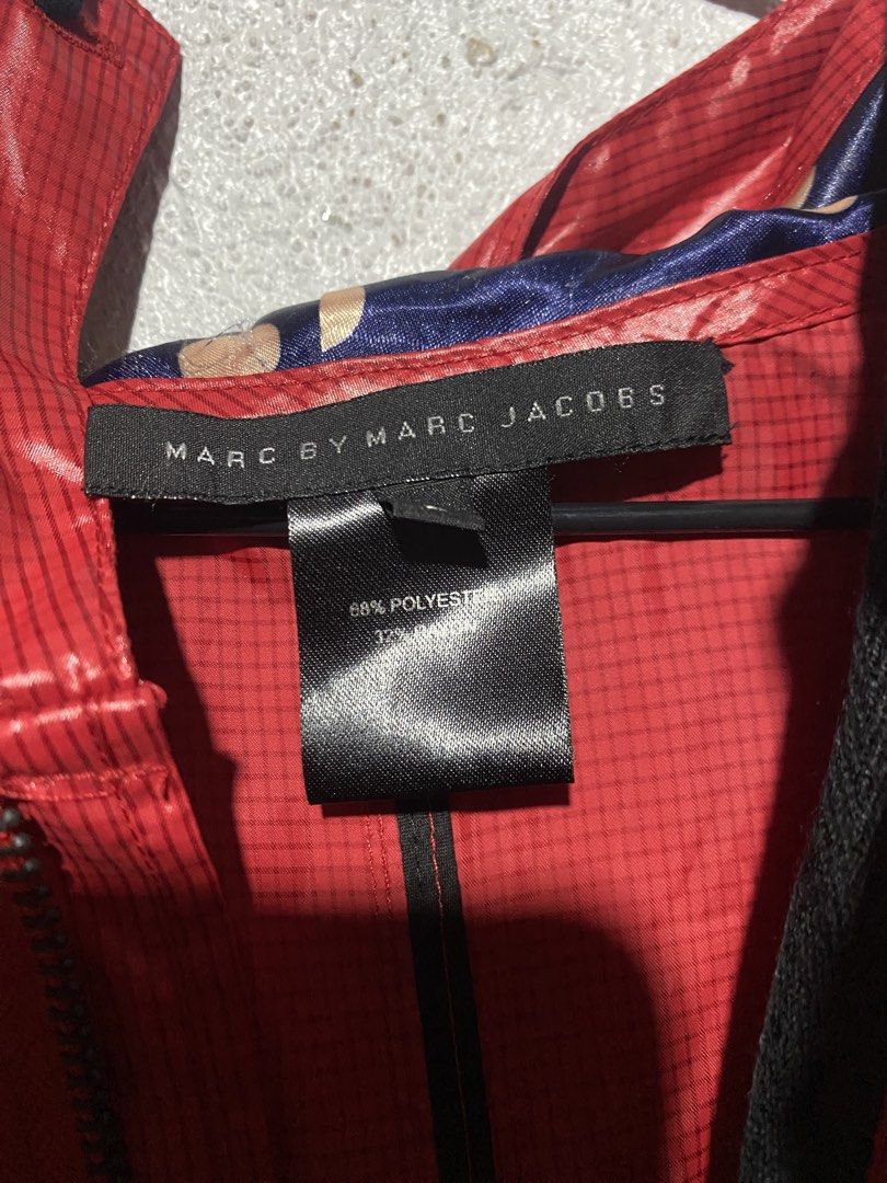 Marc Jacobs (Category: Coats, Jackets and Outerwear) located in Manila. Submitted by aytem_random (Listing ID 1459831849, Image 3). Description: .