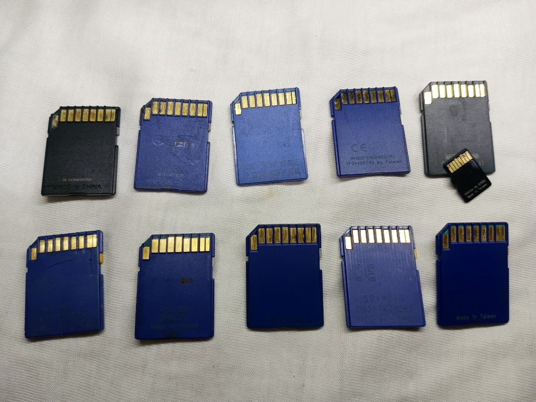 Memory Cards (Category: Other Photography Accessories) located in Quezon City. Submitted by kenz1000 (Listing ID 1459821314, Image 2). Description: For Sale -Memory cards -1500php take only -Litex Commonwealth meetup/pickup, rider pickup si buyer magbook, regular LBC shipping 1.
