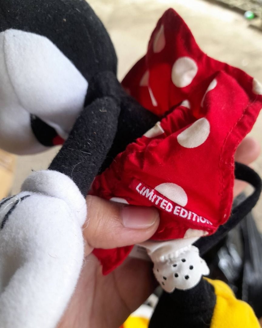 Minnie Mouse – Disneyland Paris Plush (Category: Plushies & Soft Toys) located in Paombong. Submitted by revox.store (Listing ID 1459834961, Image 2). Description: Disneyland Paris • Disney • Plush Included: ✓ Minnie Mouse plush with yellow hat, polka dot skirt, and bloomers "Limited Edition" printed on skirt tag Flaws: • Light surface lint on plush face and ears • Minor wrinkling on skirt fabric 🏬 Stored at partner warehouse (Nueva Ecija) — sen