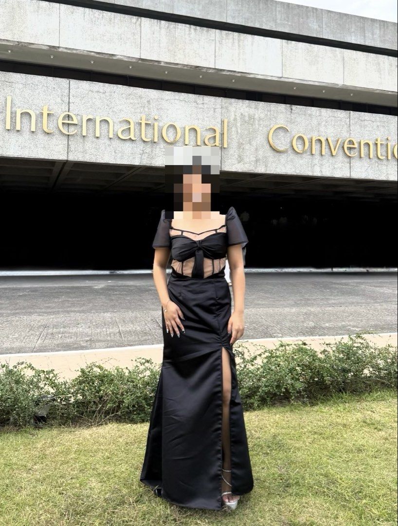 Modern Filipiniana (Category: Evening dresses & gowns) located in Dasmarinas. Submitted by kseynb (Listing ID 1459717472, Image 1). Description: - Size 27-28 waist - Stunning black formal gown - Sheer bodice with elegant bow detail - Flattering high slit on the skirt - Delicate short puff sleeves made of sheer fabric - Secure zipper closure at the back - Ideal for formal events and special occasions - Worn only once for a oath taking ceremony.