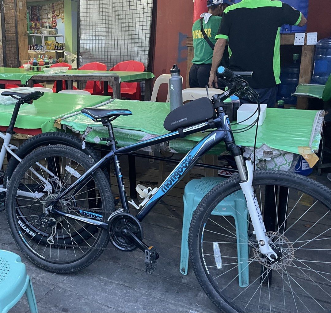 Mongoose Mountain Bike (Category: Bicycles) located in Paranaque City. Submitted by kaaatd (Listing ID 1459888488, Image 2). Description: .