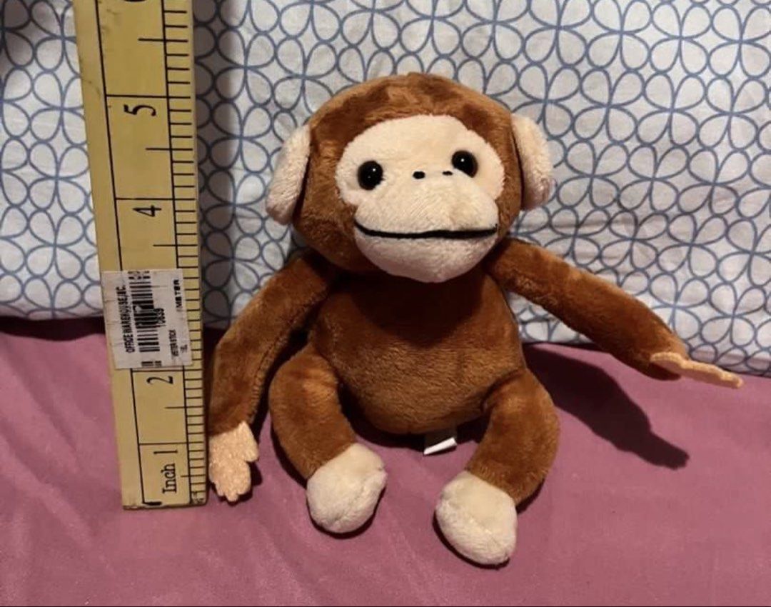 Monkey mini plush #3 (SALE) (Category: Plushies & Soft Toys) located in Paranaque City. Submitted by bonsaiart (Listing ID 1459689475, Image 2). Description: Pre owned Good condition 50+sf Payment via GCASH or paymaya No to meetup No to cop / cod Shipping via j&t only.