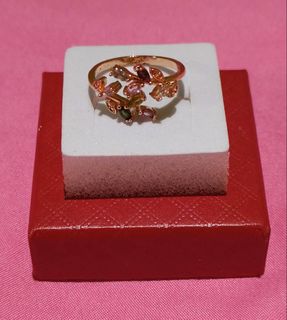 (Category: ) located in . Submitted by kr_bowtique (Listing ID 1459790035, Image 1). Description: .