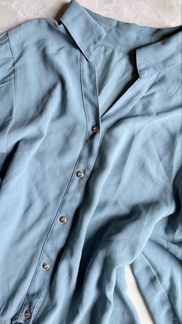 Muted Teal Long Sleeve Button Up Blouse with Tie Front (Category: Blouses) located in General Santos City (Dadiangas). Submitted by ssssshhhhhhhhh (Listing ID 1459733788, Image 3). Description: New Donna Muted Teal Long Sleeve Blouse. Collared, button-up front. Voluminous sleeves, tie-front hem. Lightweight, flowy fabric. Size S..