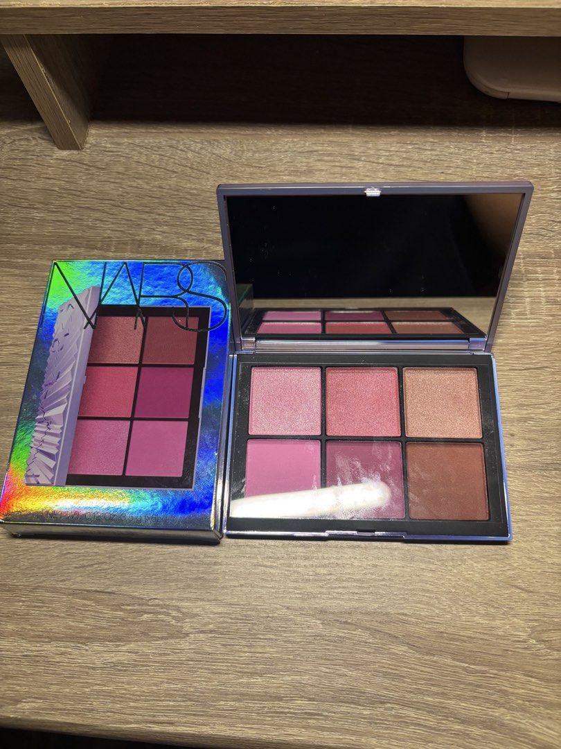 NARS New Realm 6 Pan Blush Palette (Category: Makeup) located in Davao. Submitted by mielle_888 (Listing ID 1459863303, Image 1). Description: ‼️Authentic & from US Sephora‼️ Swatched only and never been used for face ✨Limited edition NARS New Realm Blush Palette✨ - Includes 6 versatile blush shades - Features popular shades: Thrill, Teased, Dolce Vita, and Baby Girl - Eye-catching holographic packaging - Ideal for creating diverse makeup looks -