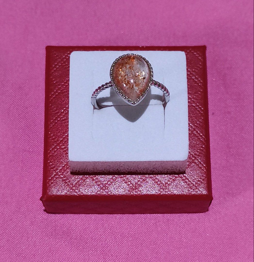 Natural Sunstone teardrop ring with certificate (Category: Other Accessories) located in Orani. Submitted by kr_bowtique (Listing ID 1459785744, Image 1). Description: comes with certificate.