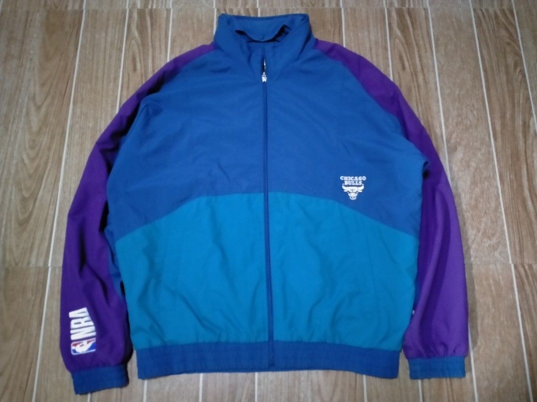 NBA CHICAGO BULLS JACKET (Category: Coats, Jackets and Outerwear) located in Cabuyao City. Submitted by Bike_Clothing10 (Listing ID 1459741218, Image 2). Description: READ FIRST... FOR SALE: NBA CHICAGO BULLS HOODIE JACKET Wind breaker Type Full Zip Packable Hoodie Excellent Condition M on Tag Fits up to XL Dimes: 26 x 29 inches MINOR ISSUE: Slight loose stitch( see pic) NOTE: Color may differ due to lightning. PRICE: 1850 Free Shipping PICK UP O