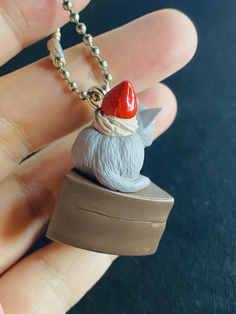Neko Cafe strawberry cake charm (Category: Charms) located in Manila. Submitted by kawaii_omocha_est2020 (Listing ID 1459853221, Image 3). Description: .
