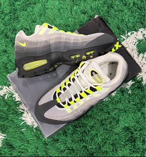 (Category: ) located in . Submitted by teamretailkickz (Listing ID 1459783240, Image 1). Description: .