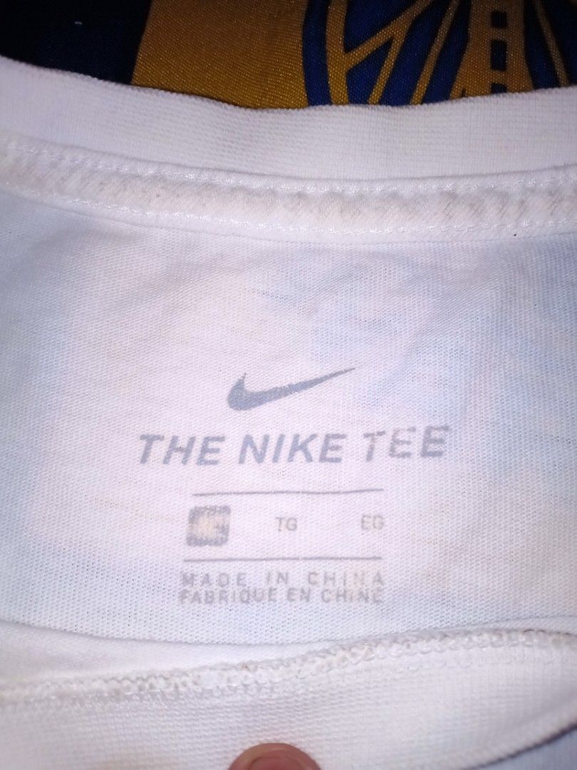 Nike Mid Swoosh (Category: Tshirts & Polo Shirts ) located in Pasig City. Submitted by thrifttofit (Listing ID 1459711602, Image 2). Description: Nike Mid Swoosh Size Large Condition 8/10 L-26 W-22 Issue need wash only Pasig city 450 pessos +shipping fee.