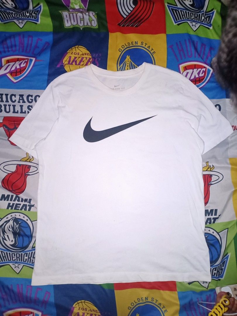 Nike Mid Swoosh (Category: Tshirts & Polo Shirts ) located in Pasig City. Submitted by thrifttofit (Listing ID 1459711602, Image 1). Description: Nike Mid Swoosh Size Large Condition 8/10 L-26 W-22 Issue need wash only Pasig city 450 pessos +shipping fee.