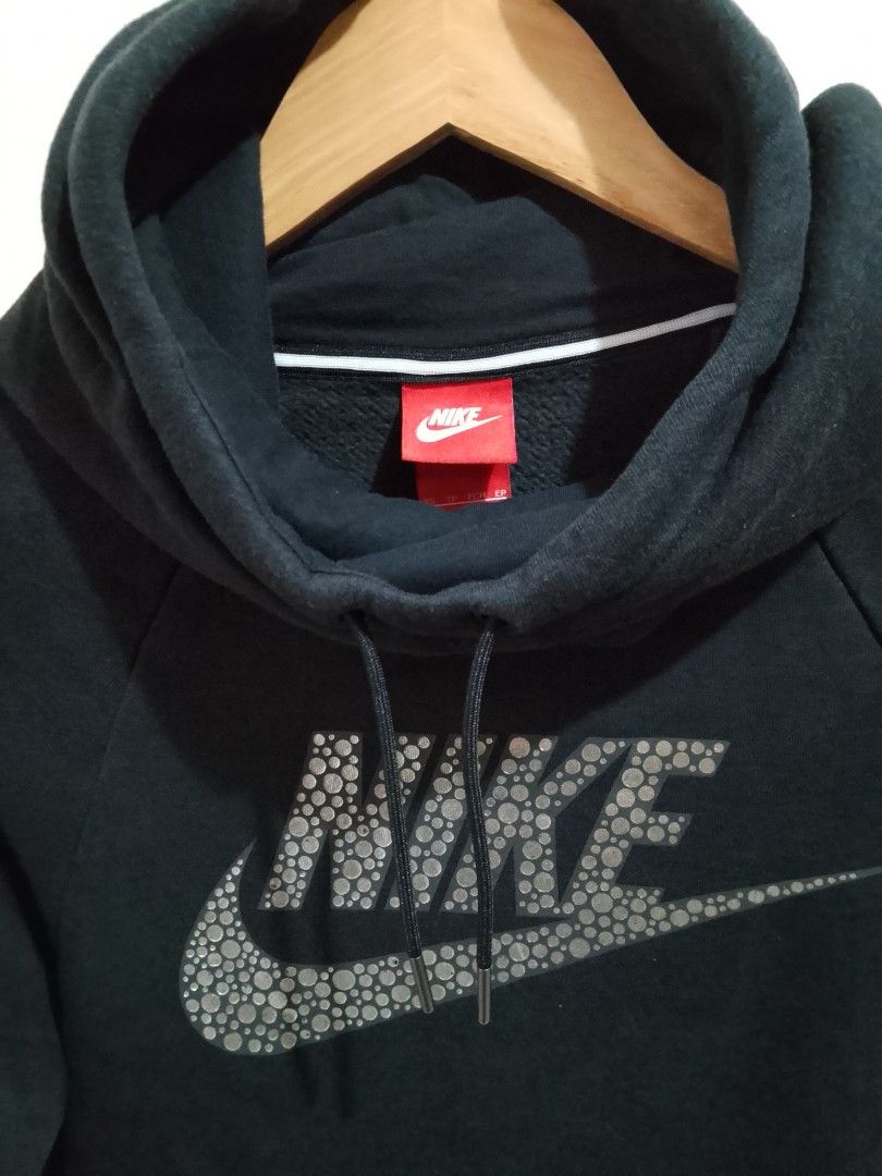 Nike Rally Funnel Neck hoodie (Category: Hoodies) located in Santo Tomas. Submitted by 68.thrifts (Listing ID 1459778136, Image 2). Description: 20 x 23 / XS on tag -no issue -no pinhole color rate 8.5/10.