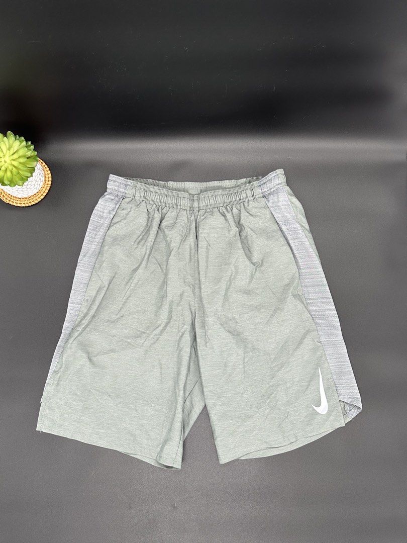 Nike Running Shorts (Category: Activewear) located in Baguio. Submitted by .daryl (Listing ID 1459814782, Image 1). Description: 28-30 waist 18 length .
