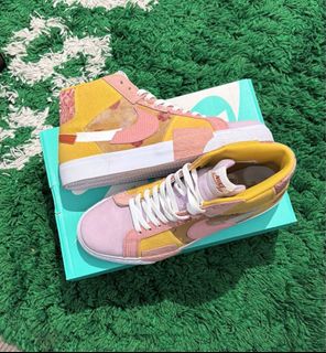 (Category: ) located in . Submitted by teamretailkickz (Listing ID 1459766757, Image 1). Description: .