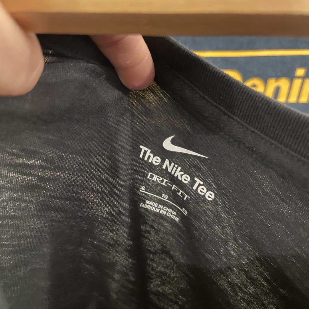 Nike Tee (Category: Tshirts & Polo Shirts ) located in Goa. Submitted by jackedstuff (Listing ID 1459833978, Image 3). Description: No issues XL 28 length 22 width.