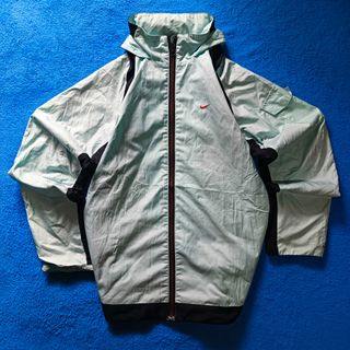 (Category: ) located in . Submitted by juliane_thrift-declutters (Listing ID 1459817909, Image 1). Description: .