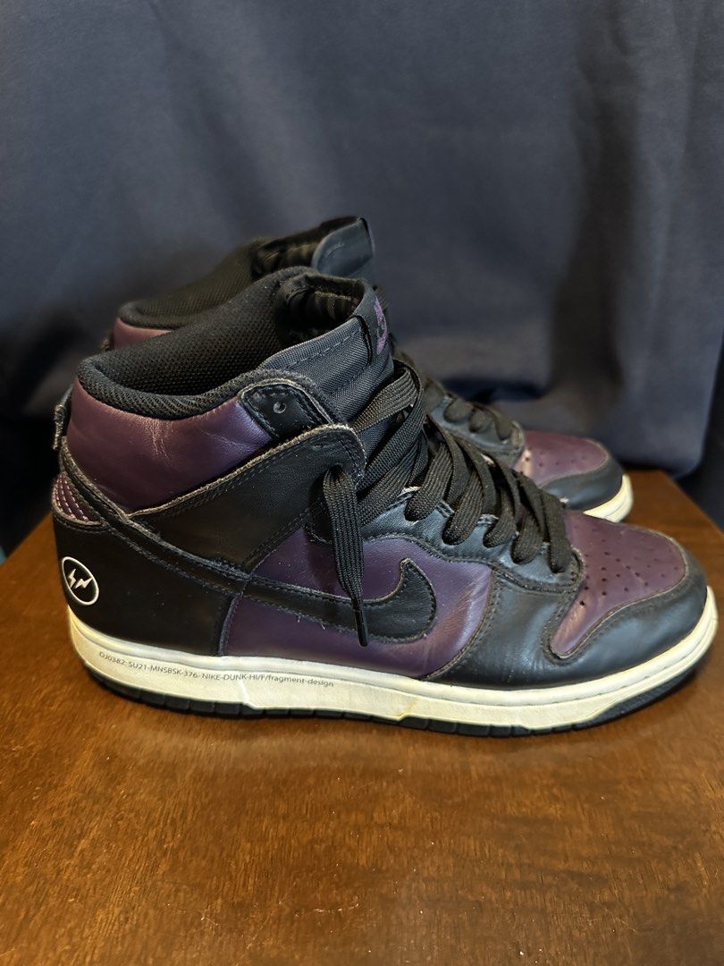 Nike x Fragment Dunk High “Beijing” (Category: Sneakers) located in Bulacan. Submitted by redcrestvault (Listing ID 1459709537, Image 2). Description: RFS: Not using it anymore. ✅LEGIT/AUTHENTIC 💯 ✅Money back guaranteed if proven fake 📌1,000 + Shipping Fee 📌Size US10, EU 44 📌No Box 📌Replaced laces with Crep Protect Liquid-Repellant Laces 📌Issue: Toe box Creases / Re-glued /Faded insole logo/ Scratches.