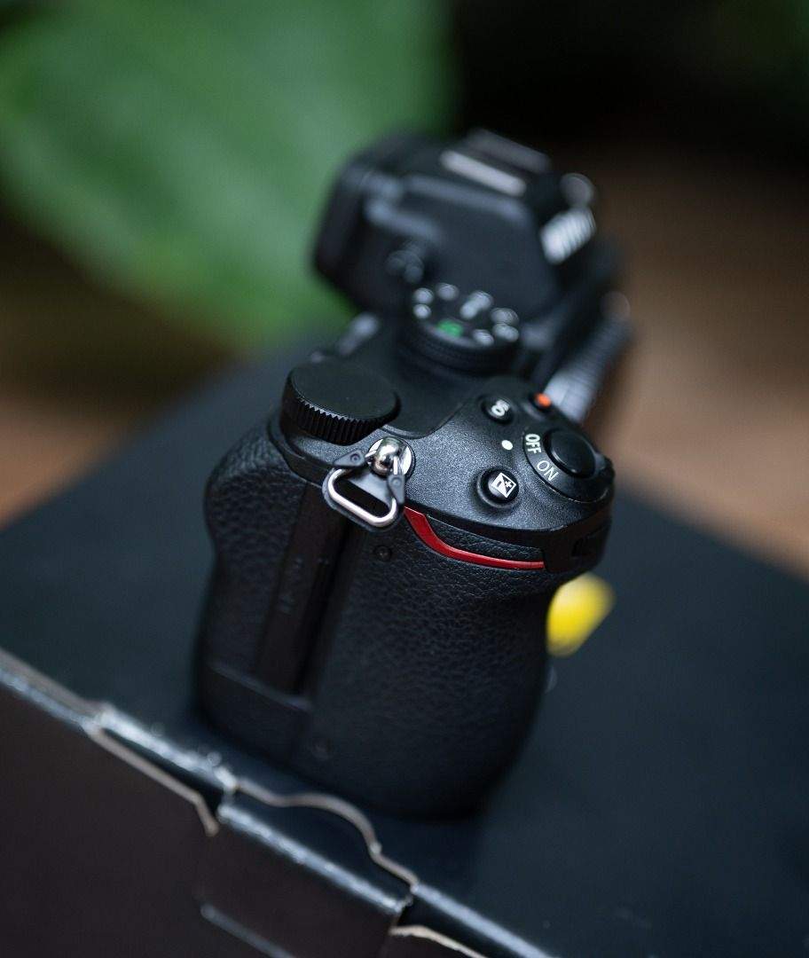 Nikon Z5 Mirrorless Camera Body (Category: Cameras) located in Manila. Submitted by hervie061440592 (Listing ID 1459719323, Image 1). Description: OR SALE: Nikon Z5 — Mint Condition Selling my Nikon Z5 in mint condition! • 57K+ shutter count • Clean sensor • All buttons are crisp and working properly • Complete inclusions: Original box Manual Original Nikon charger Original Nikon battery Nikon strap 💰 Price: ₱38,000 slightly negotiable 📍 Meet-u